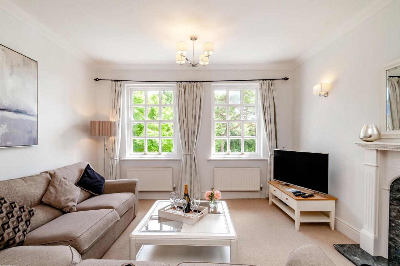 Appartamento 8 Kents Bank House Grange-over-Sands Esterno foto